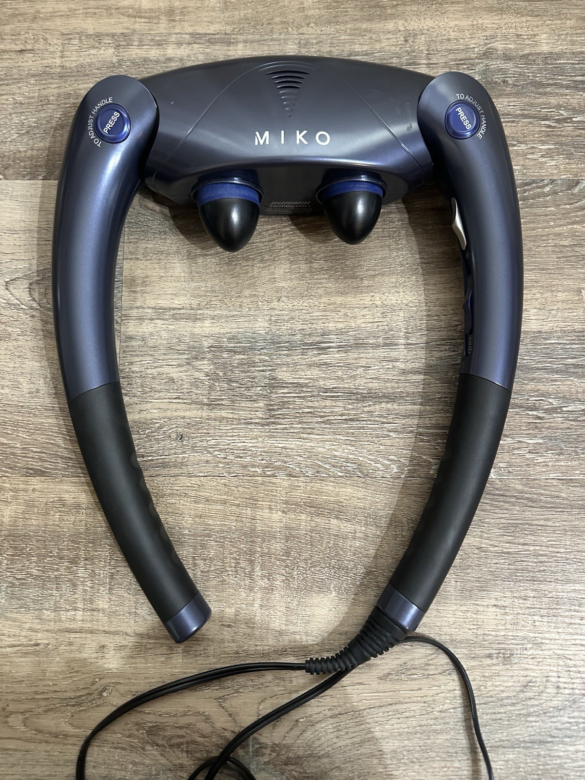 Miko The Ugo Portable Back And Neck Massager PA-X