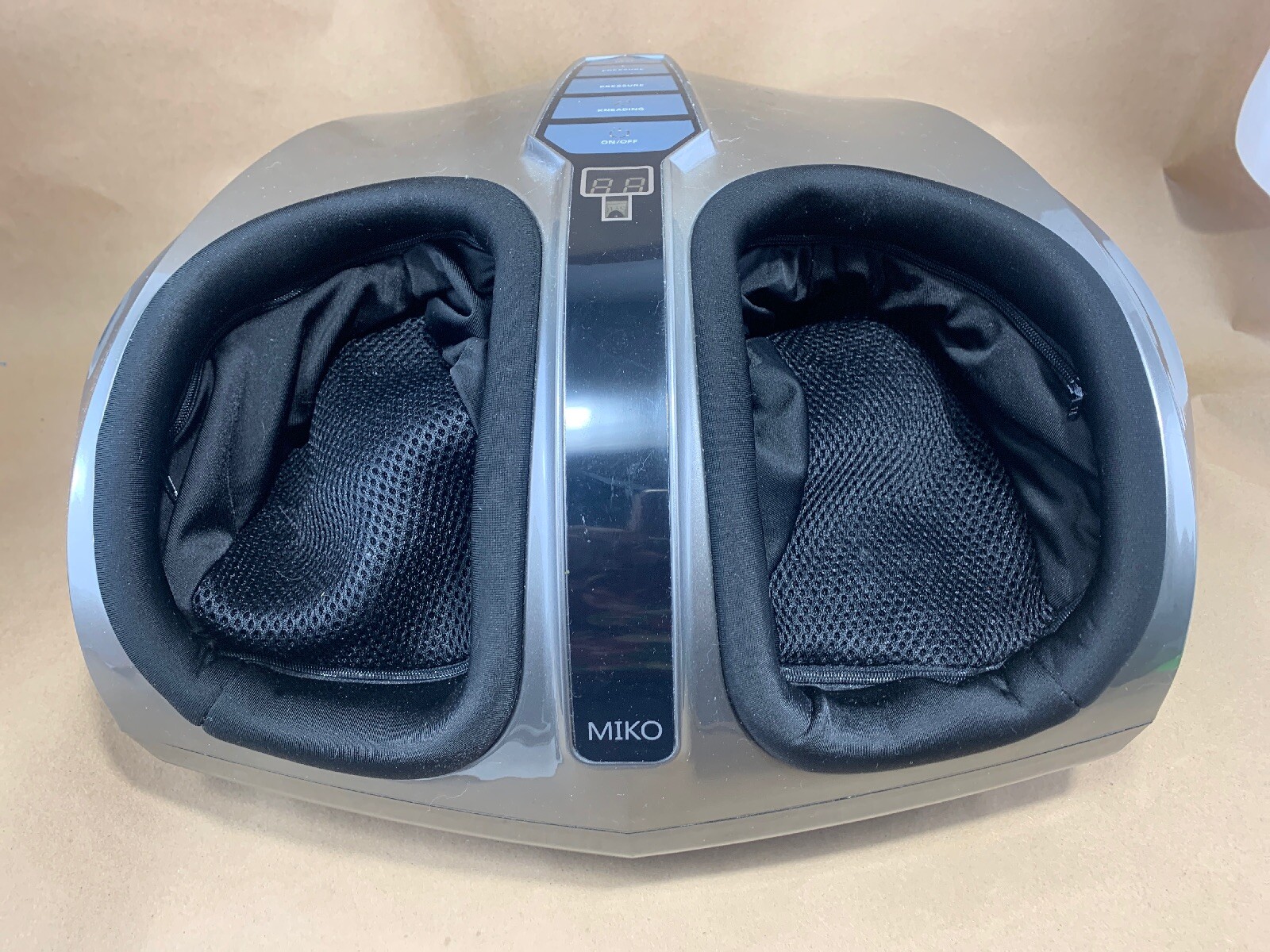 Foot Massager Miko Shiatsu Deep Kneading Switchable Heat Charcoal Grey Rolling