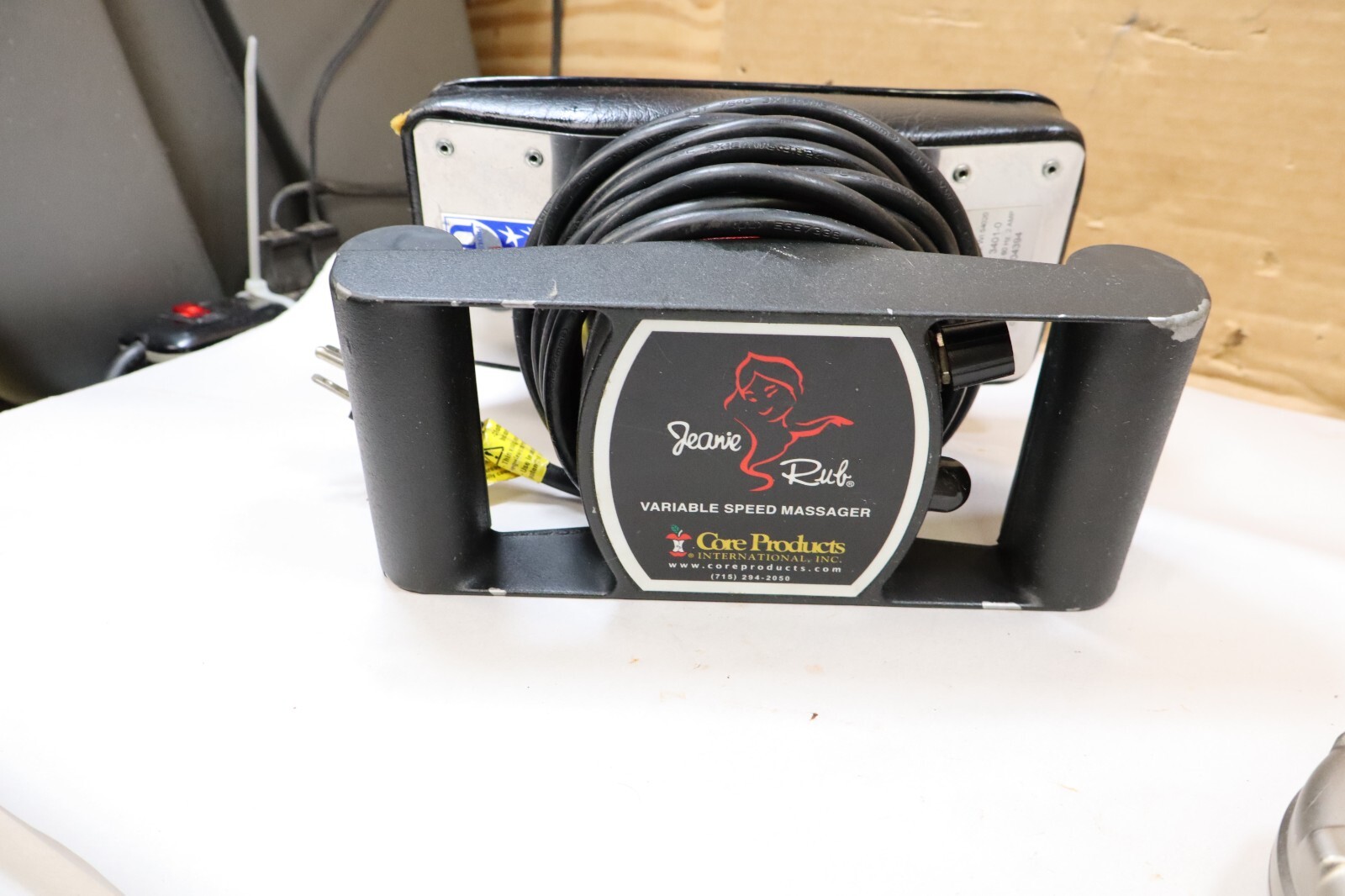 JEANIE RUB MASSAGER 3401-0 VARIBALE SPEED