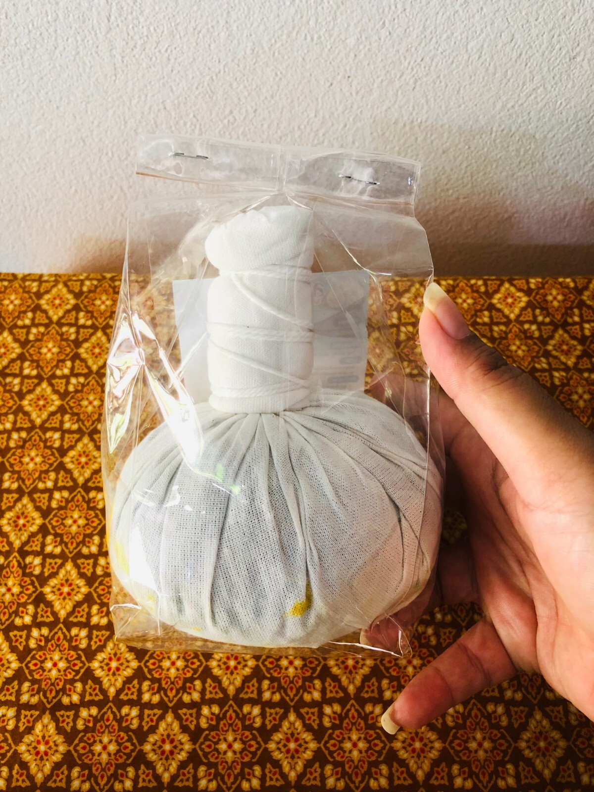 Thai Herbal Compress Ball Massage Relieves Body Pain Relaxing ,Thai wisdom2x100g