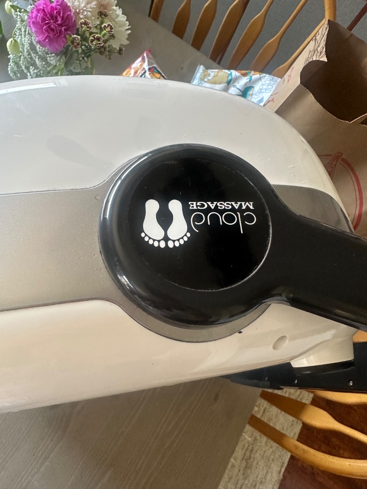 CloudMassage Foot Massage Machine (Used twice, white&black, great condition.)
