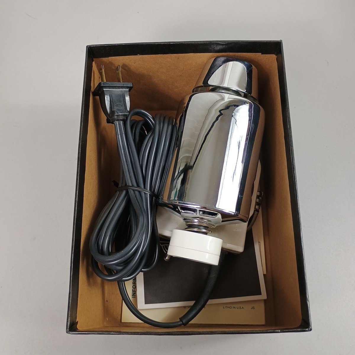Oster Stim-U-Lax Therapeutic Massager 14-11E Chrome, Box, Paperwork, Excellent