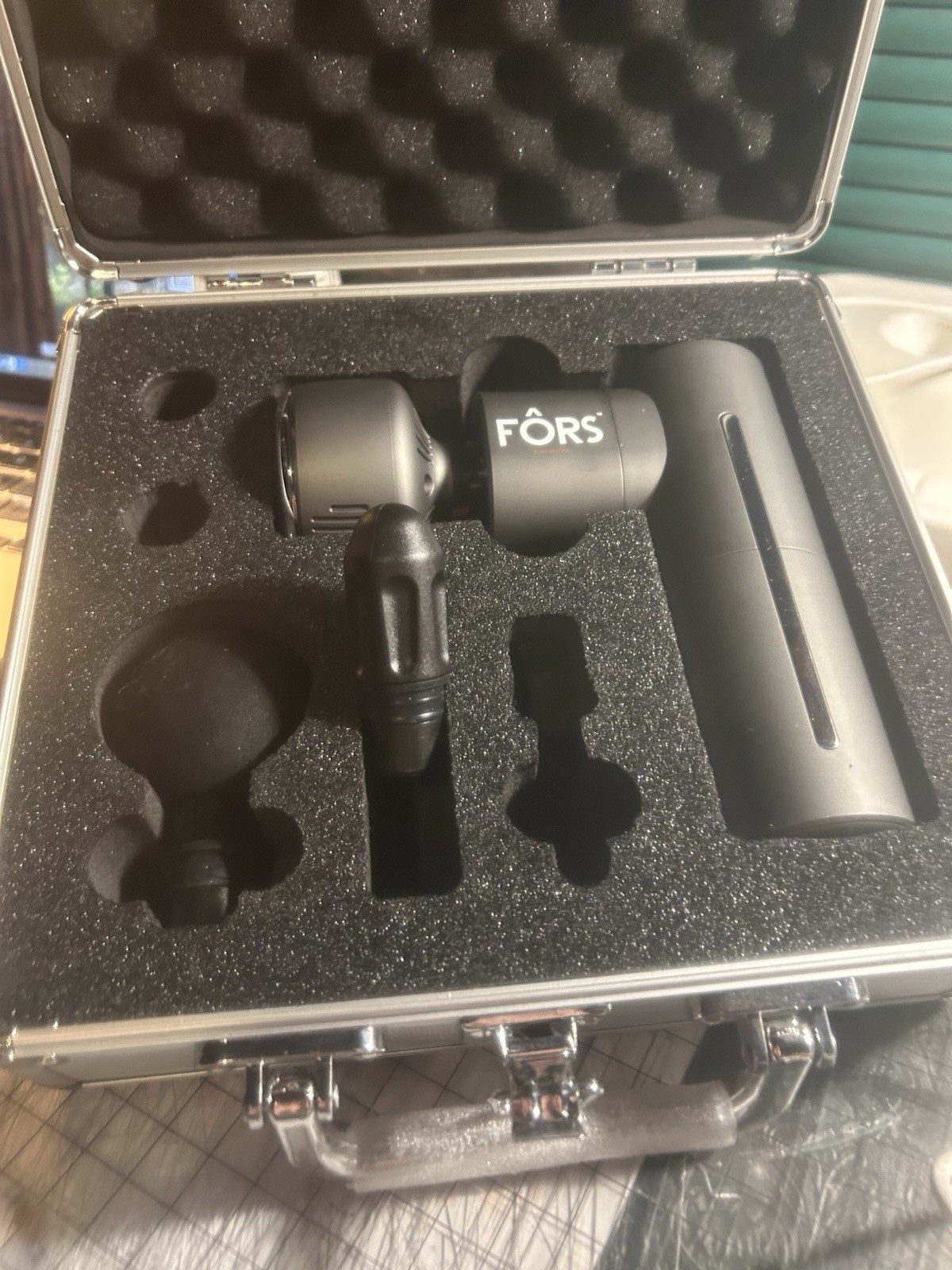 FORS Cryo-Thermo Massager. 5 Massage Heads With Charging Cable And Carrying Case