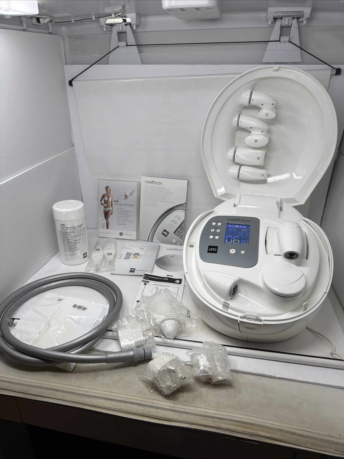LPG Wellbox S Anti-Cellulite Massager, Multiple Attachments, LCD Display