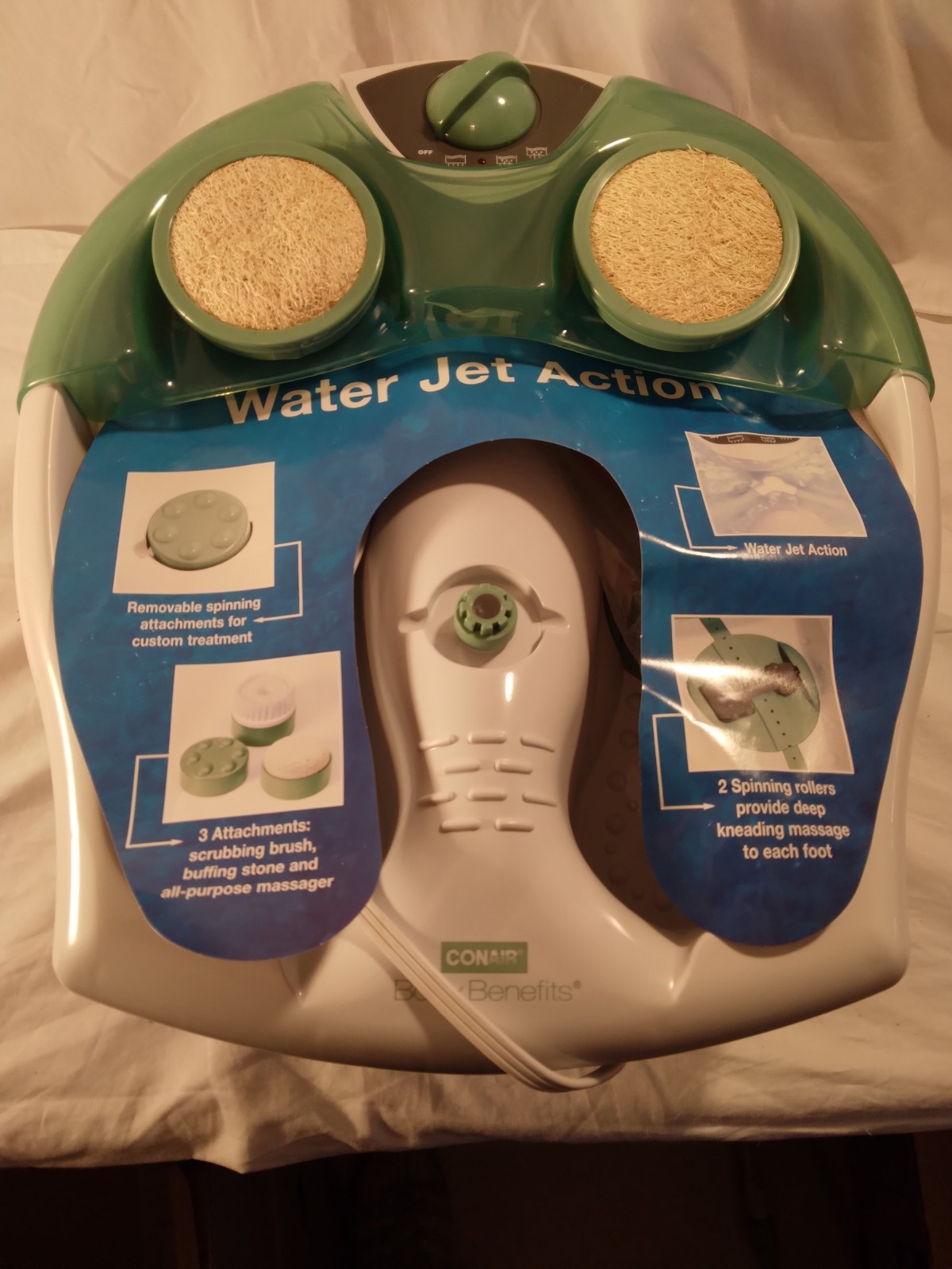 Conair Body Benefits FB12S Heated Vibrating Foot Spa – New