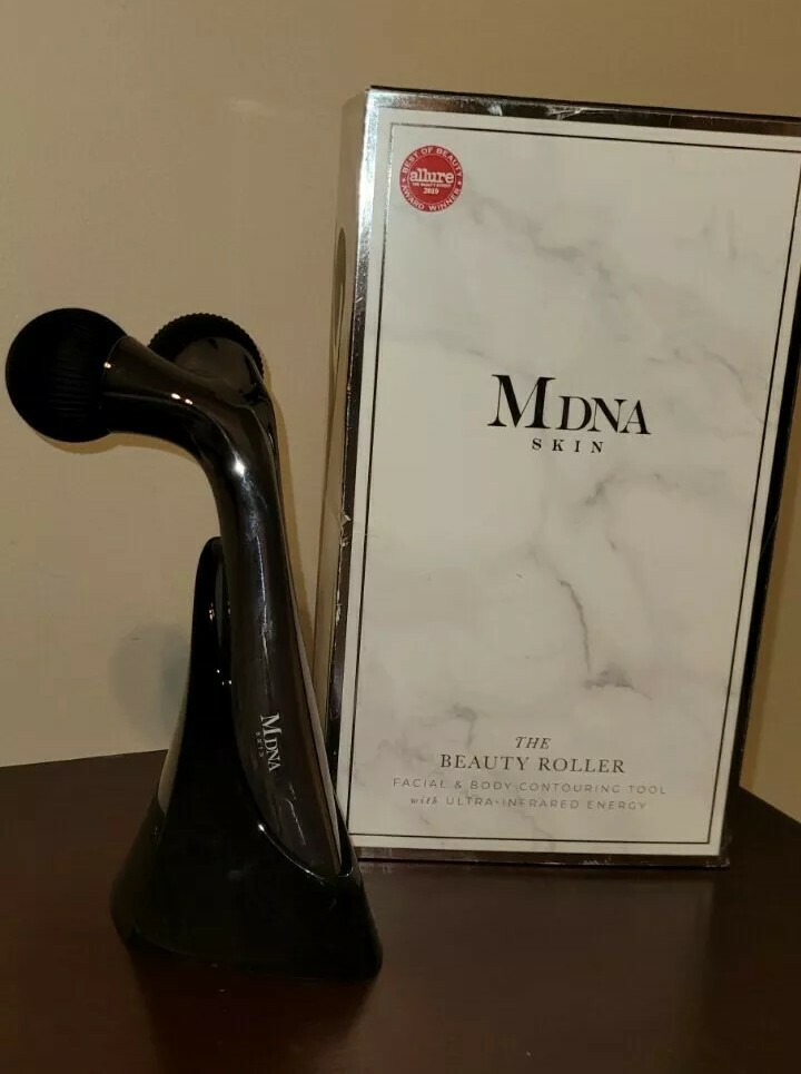 MDNA Madonna SKIN OnyxBlack Face Body Beauty Roller
