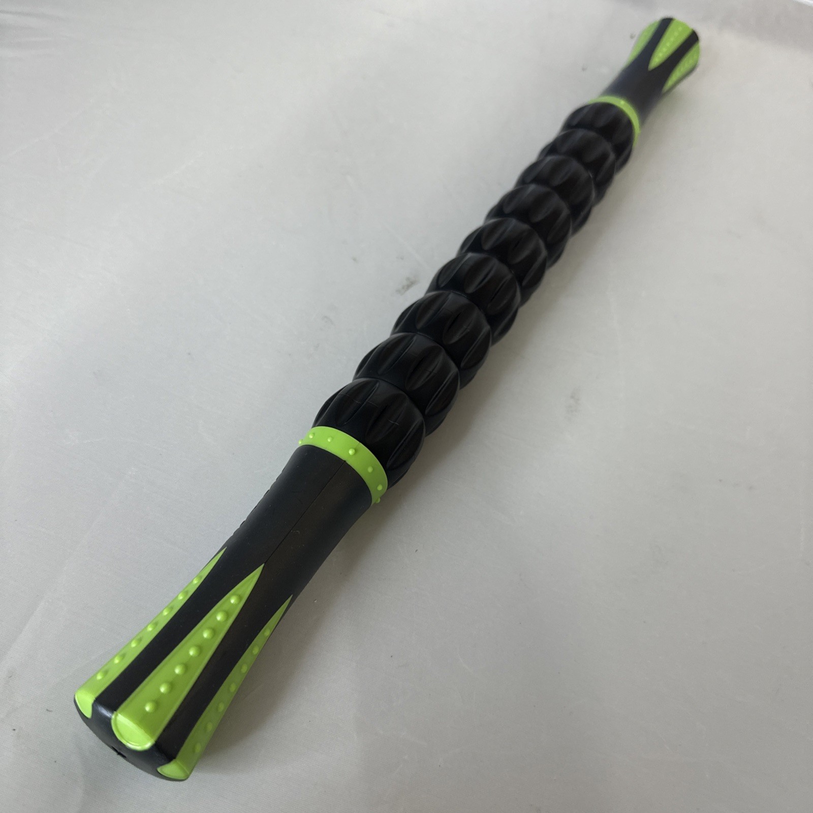 Muscle Roller Eastony IDSON 17.5” Massage Roller Stick for Athletes Runners