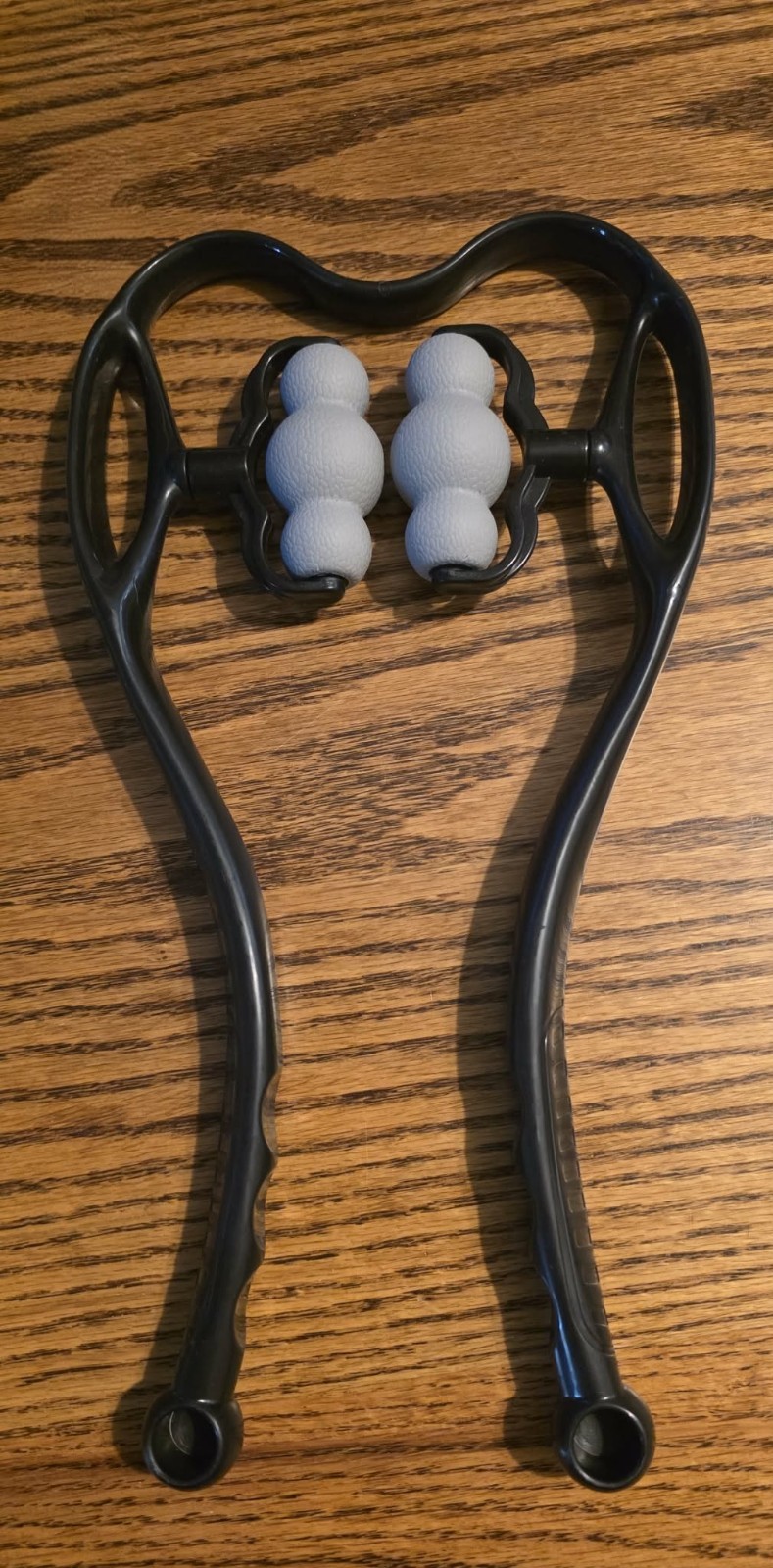 Invensys CRM Wooden Dual Ball Massage Roller, Manual Handheld Rolling for Back