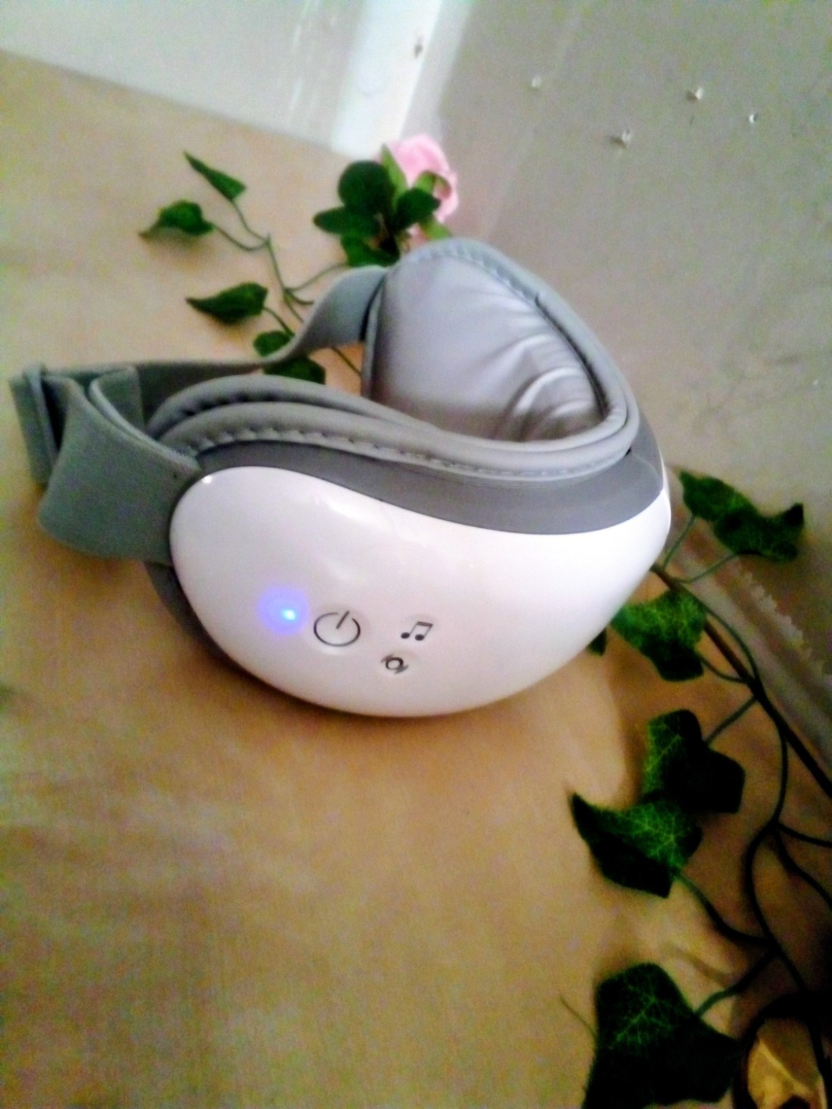RENPHO RF-EM001 Cordless Heated Handheld Electric Eye Massager White/Gray
