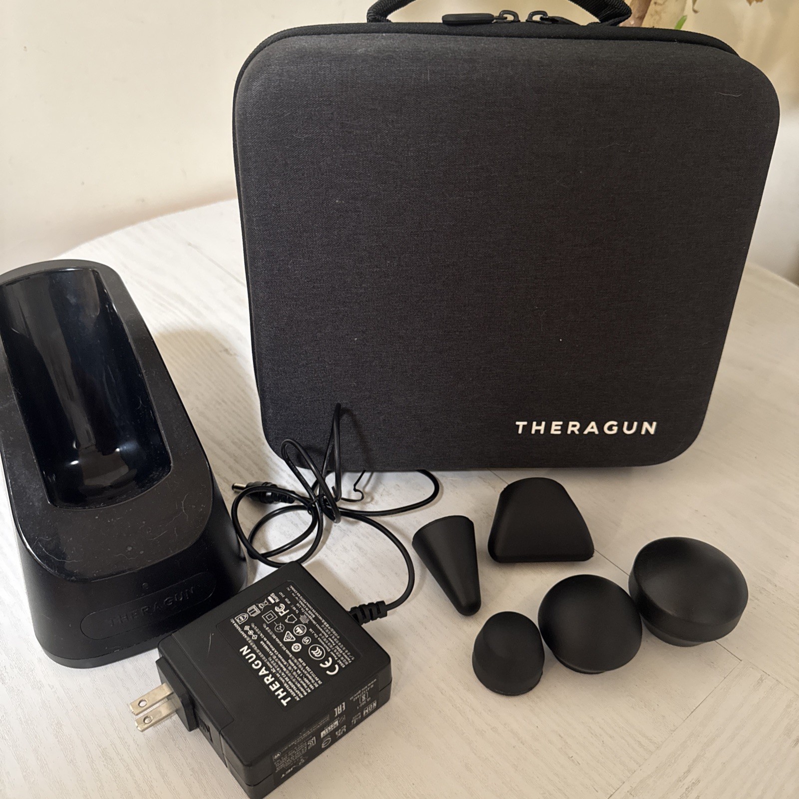 Theragun Elite Charging Stand, Case Charger & 5 Attachment Heads (no massage gun