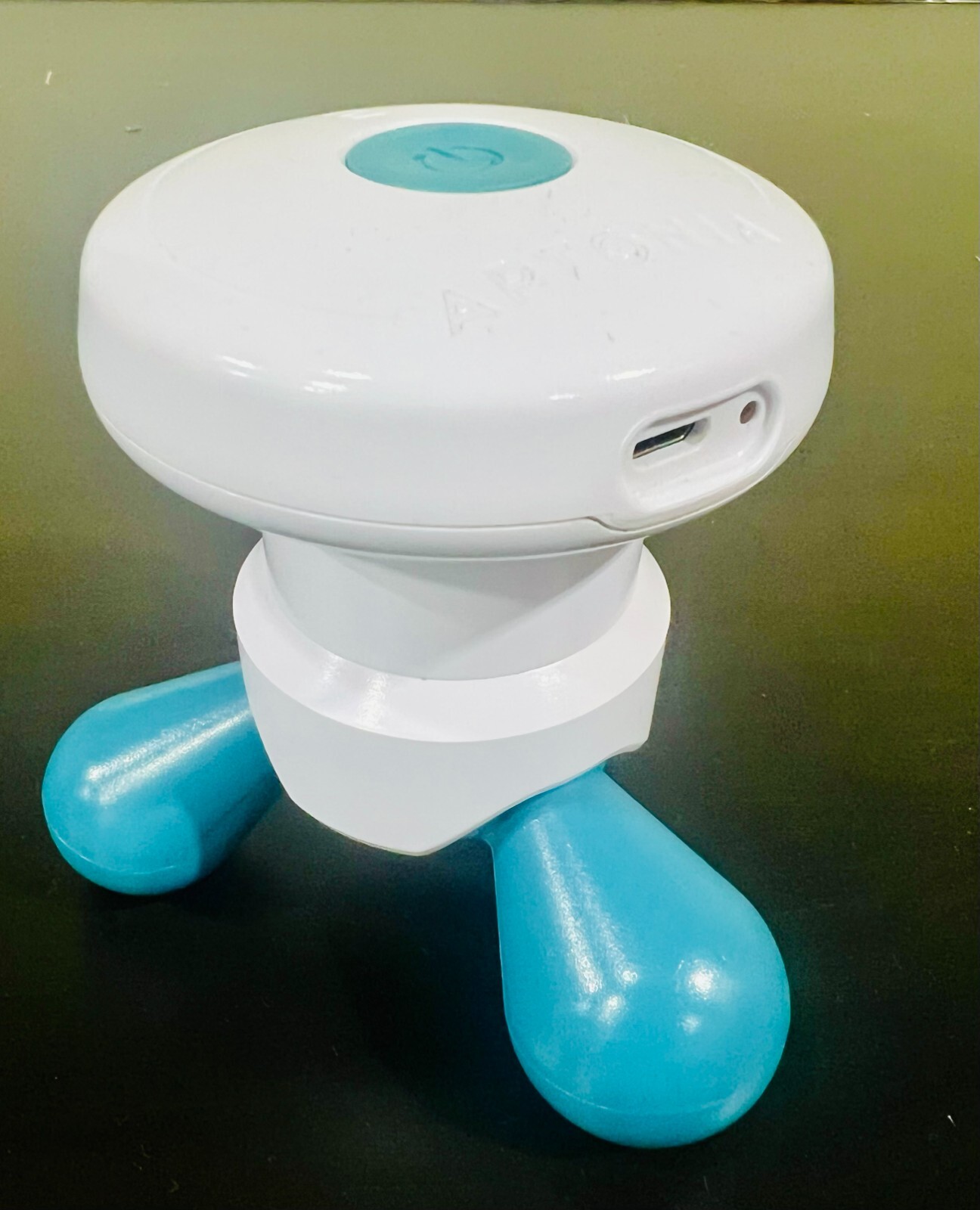 Relaxing Muscle Massager Relaxing Vibrating Wireless Portable Hand-held Massager