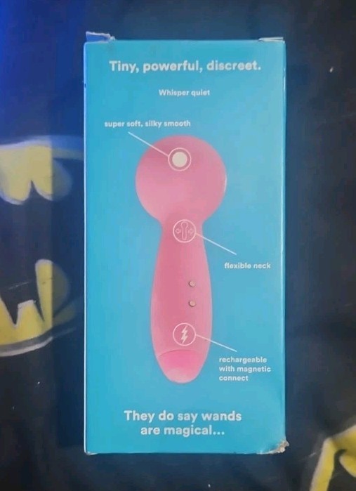 HELLO CAKE POCKET WAND MIGHTY POWERFUL VIBRATING WAND FOR HER
