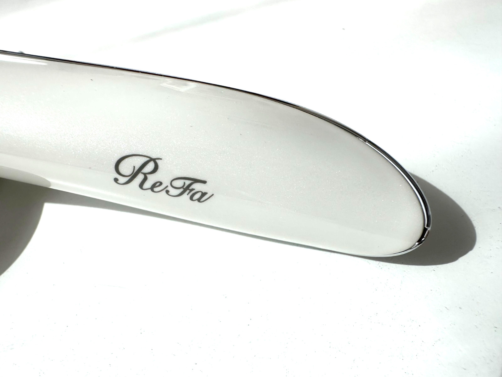 NEW ReFa CLEAR White 3D Sonic Ion Facial Pore Cleansing Brush Tool Made in Japan