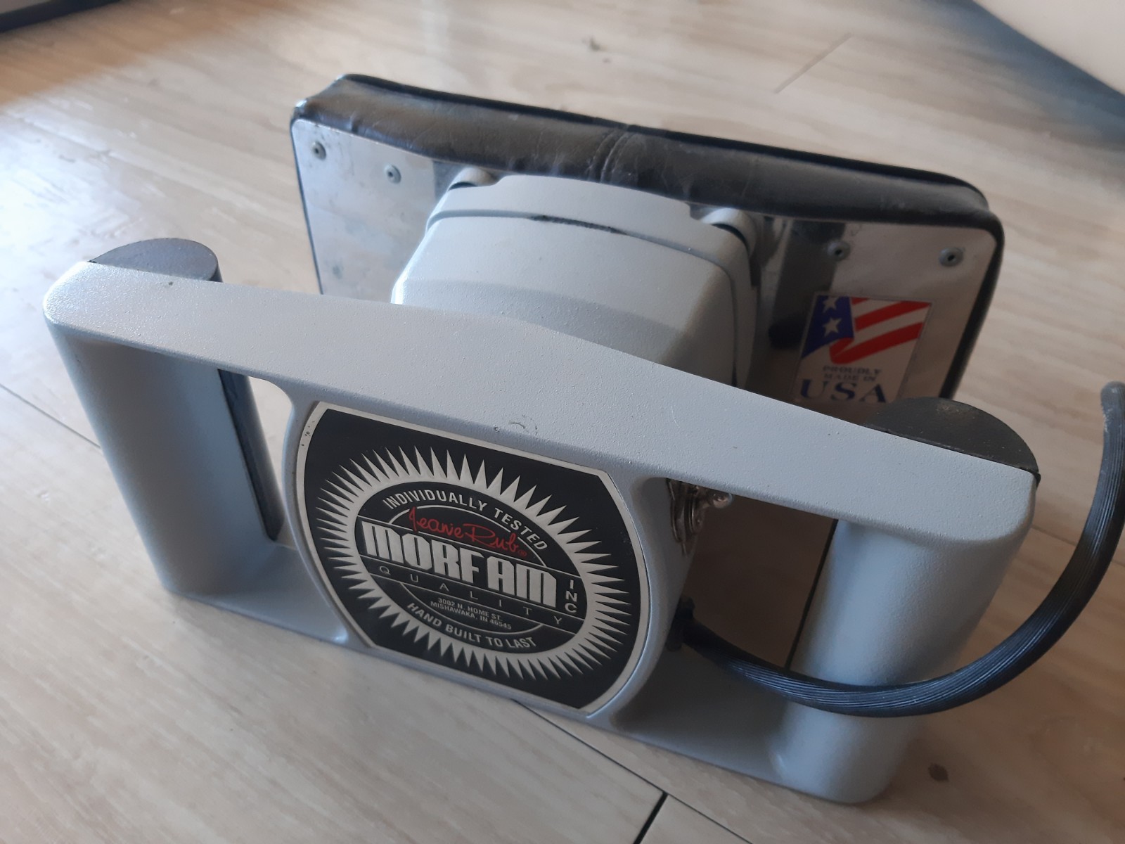Morfam Jeanie Rub Genie Massager USA made