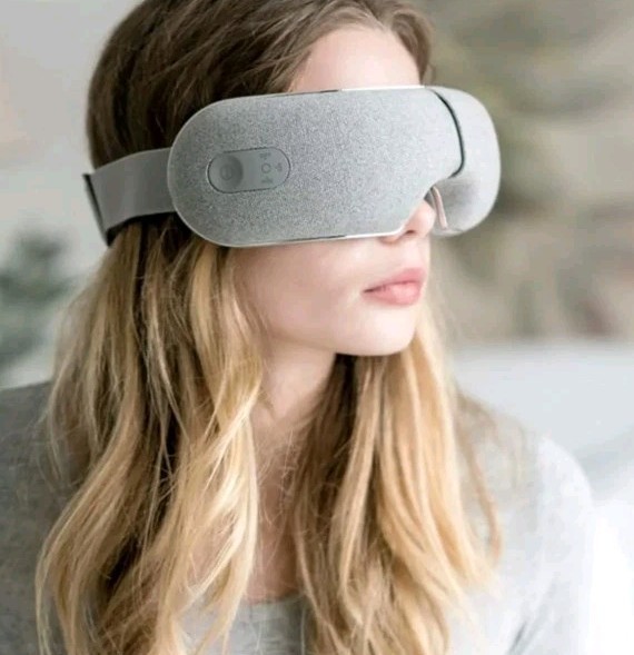 Breo iSee M Eye Massager, Air Pressure, Kneading Massage Heat Compression, Music