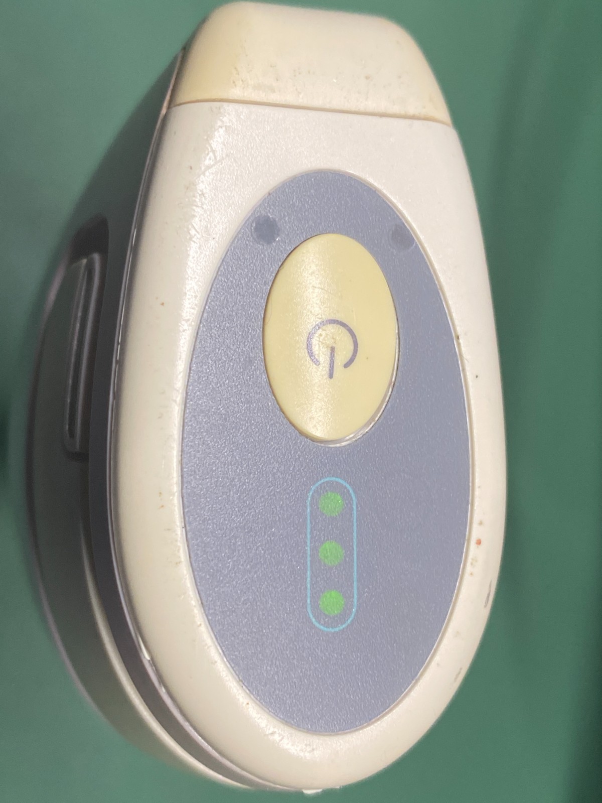 Used TRIA Beauty Age Defying Laser Anti-Aging Skin Rejuvenating Beauty 4 Face