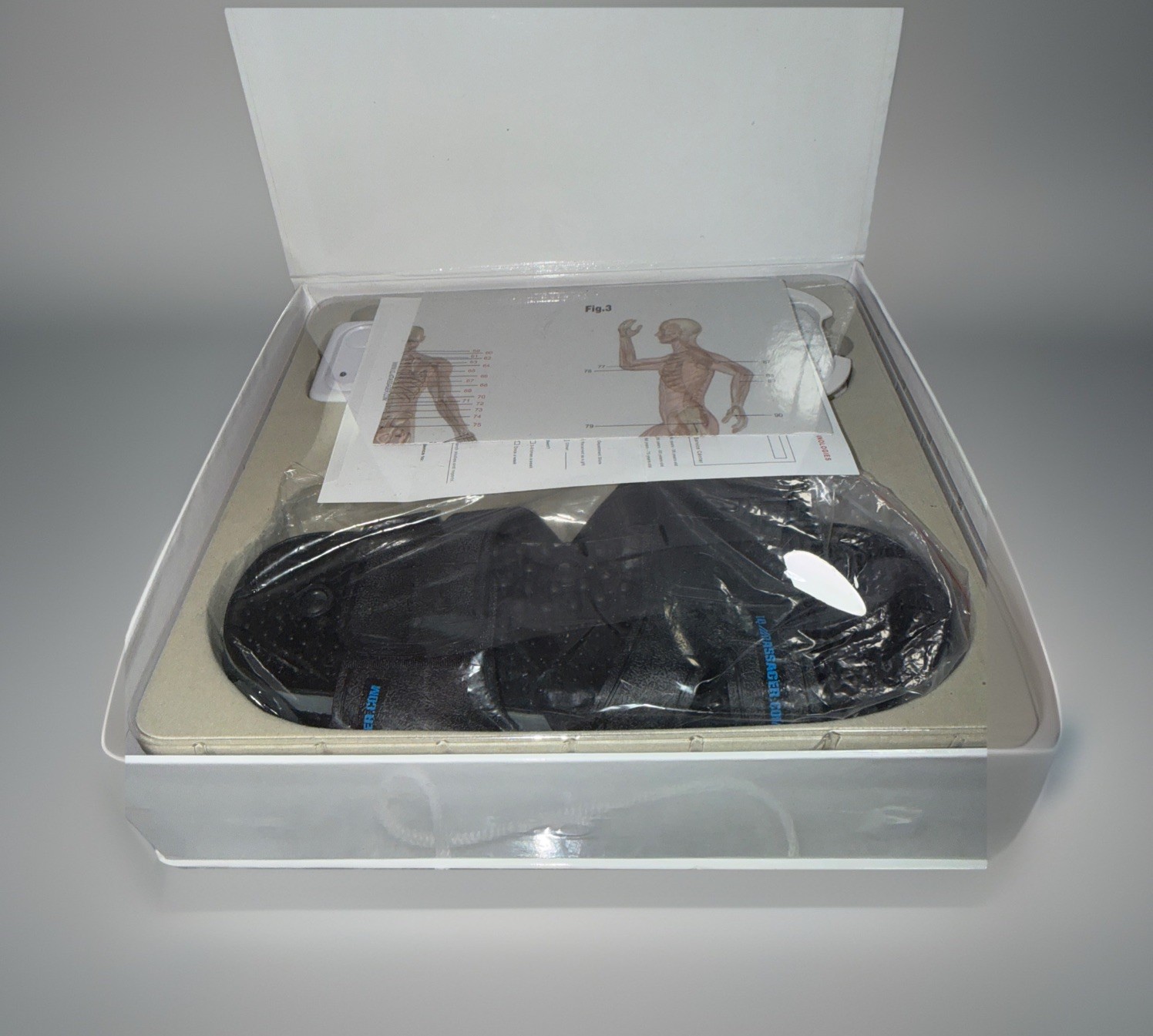 IQ Technologies PRO IVs Combo Massager TENS EMS Slippers and Belt K131290