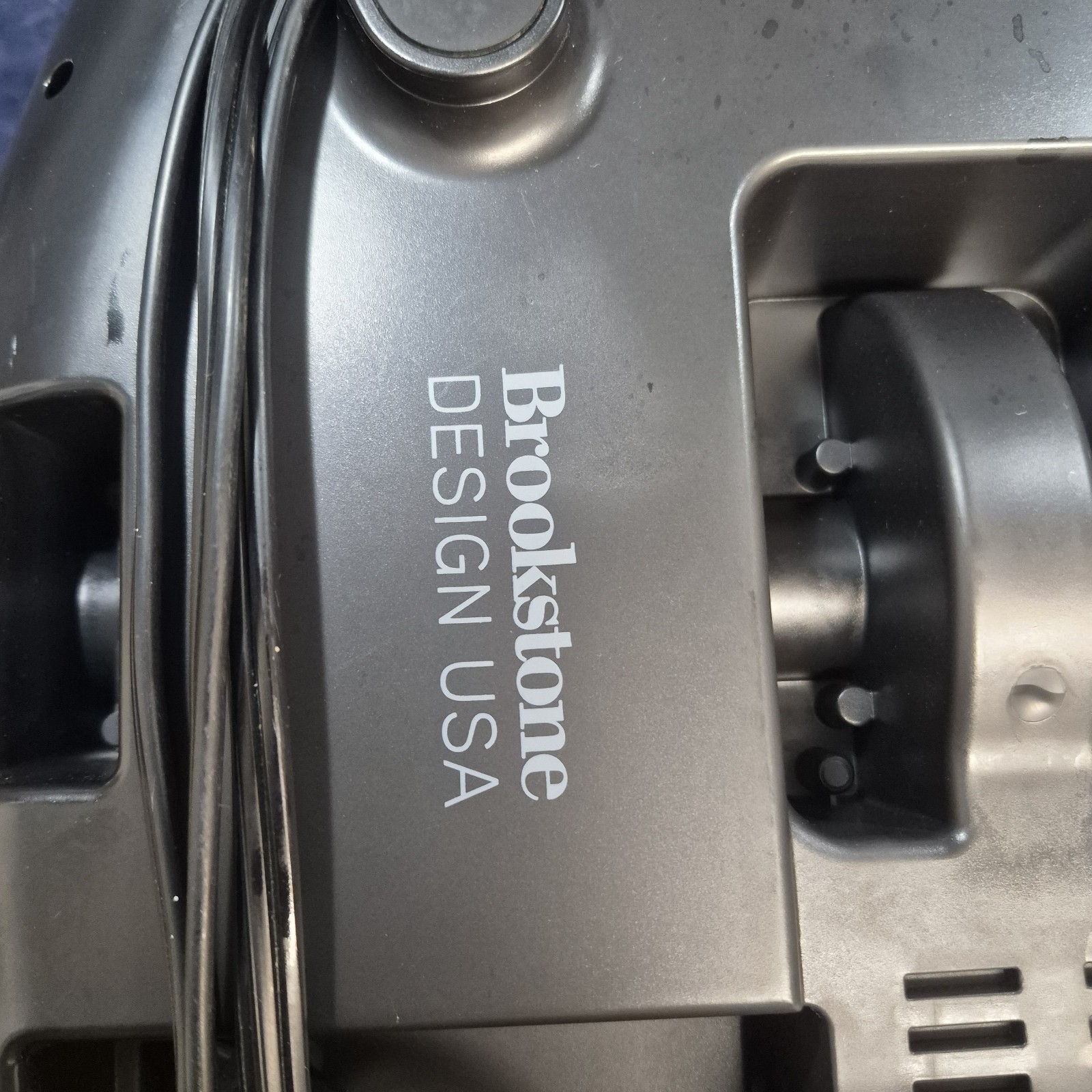 Brookstone Shiatsu Foot Massager with Heat E-8090 Deep Kneading Tested Works