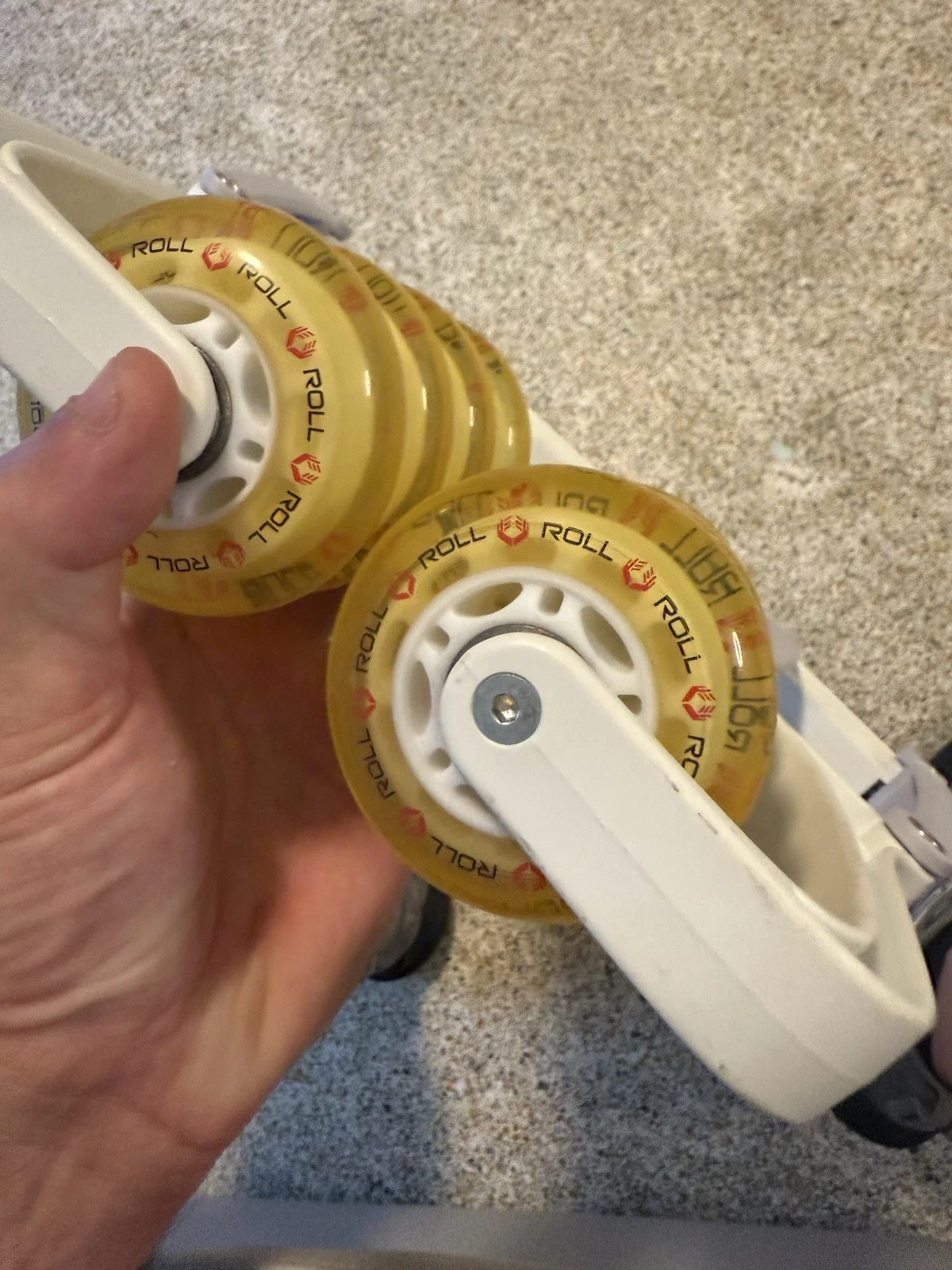 Roll Recovery R8 Deep Tissue Massage Roller Massager Adjustable White (c)