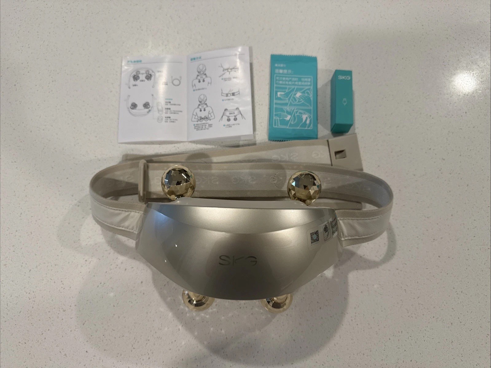 SKG Neck Massager Pain Relief Deep Tissue with Heat Neck and Shoulder Massage