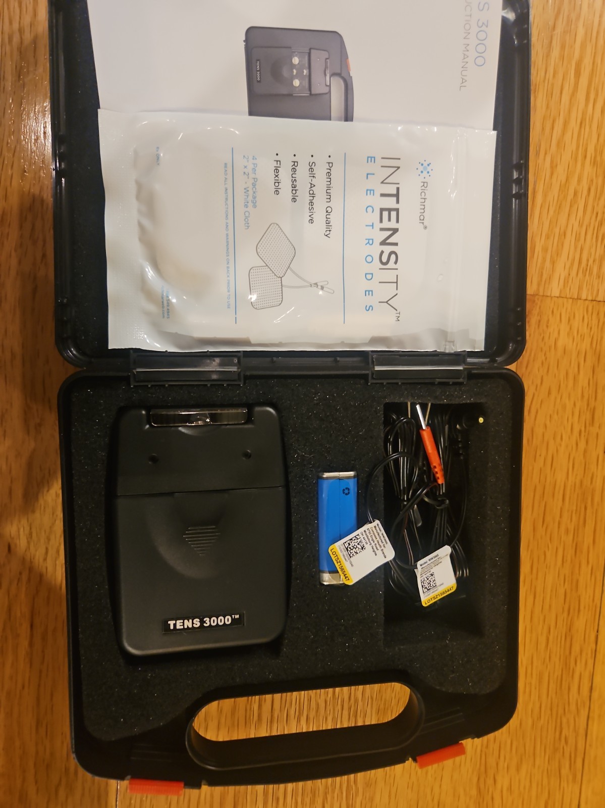 TENS 3000 STIMULATOR New Open Box