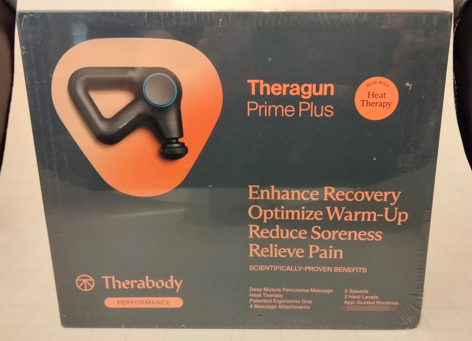 Therabody Theragun Prime Plus – with Heat Therapy – BRAND NEW – Factory Sealed