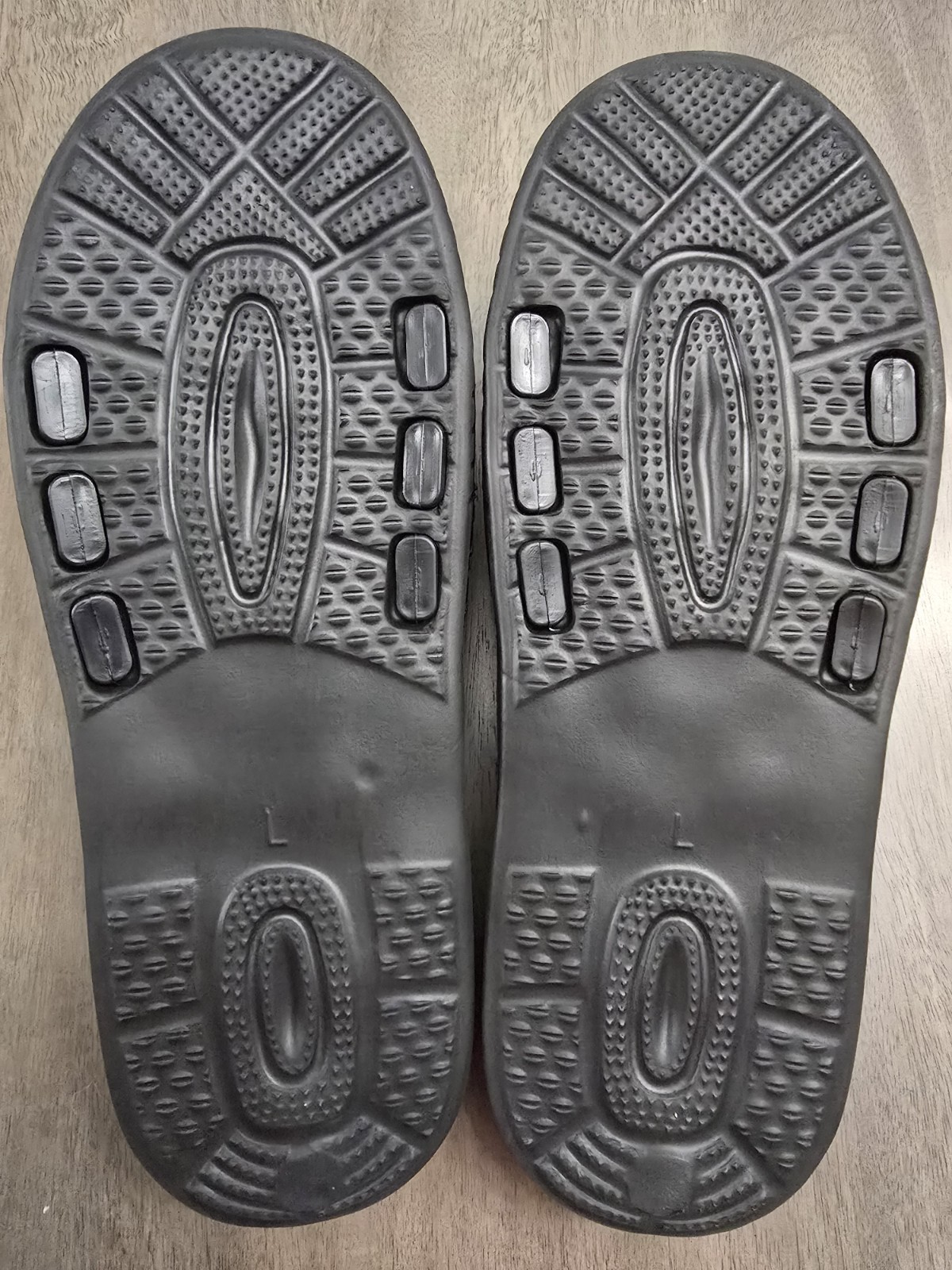 BYRIVER Rotating Shiatsu Massage Slippers Acupuncture Slides Unisex Size L 10.5