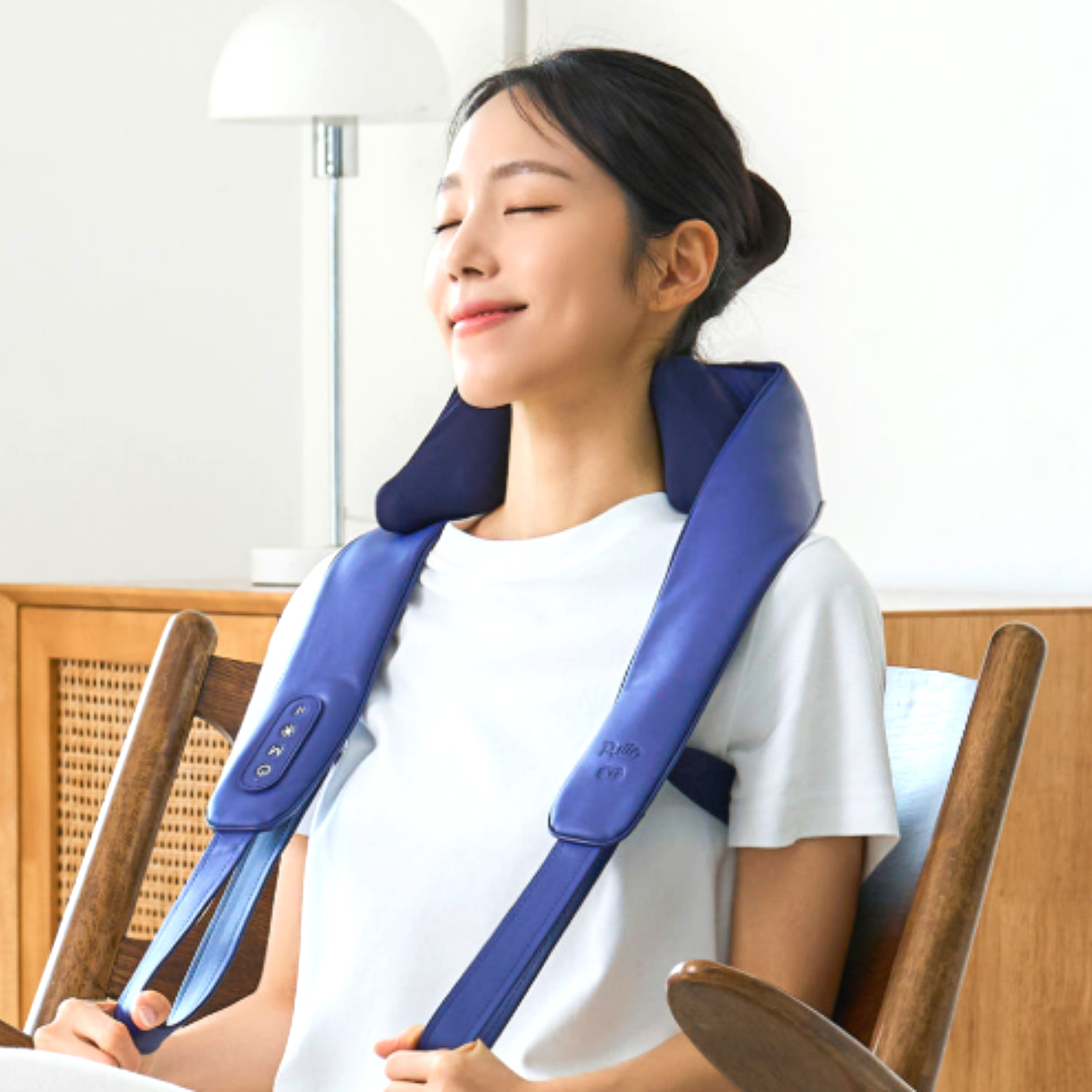 Pulio V3 Neck Shoulder Massager 4D Kneading with Heat Korea Authentic Brand New