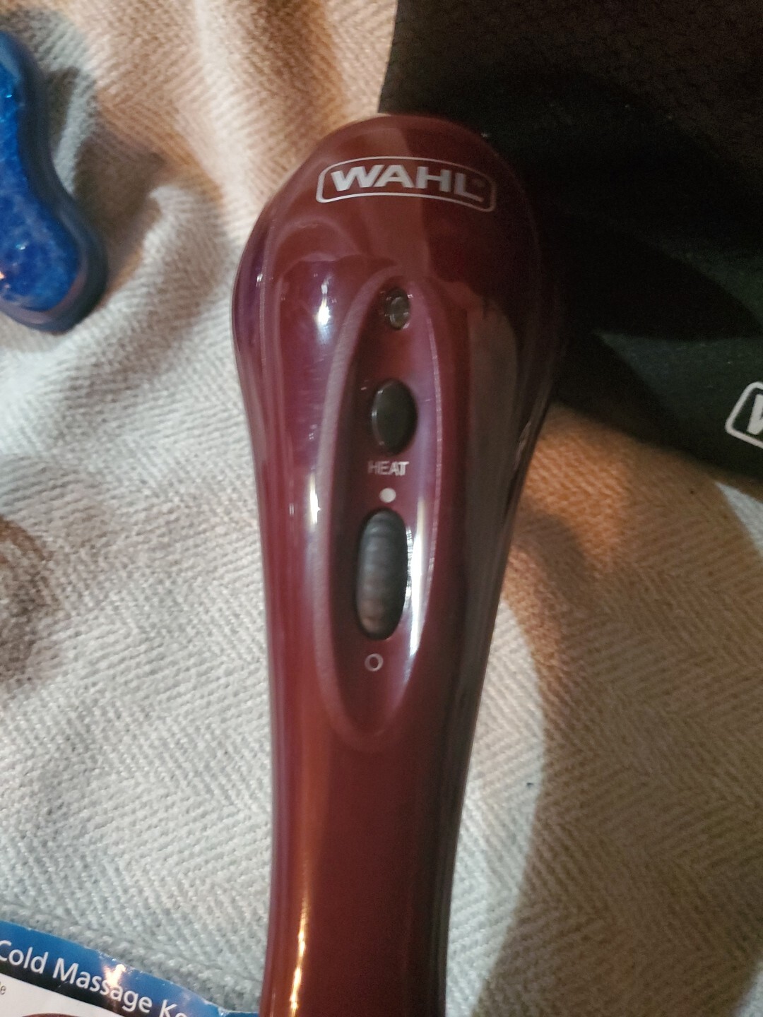 WAHL Hot Heat Therapy Handheld Full Body Massager 8 Head #4295 w/ Case