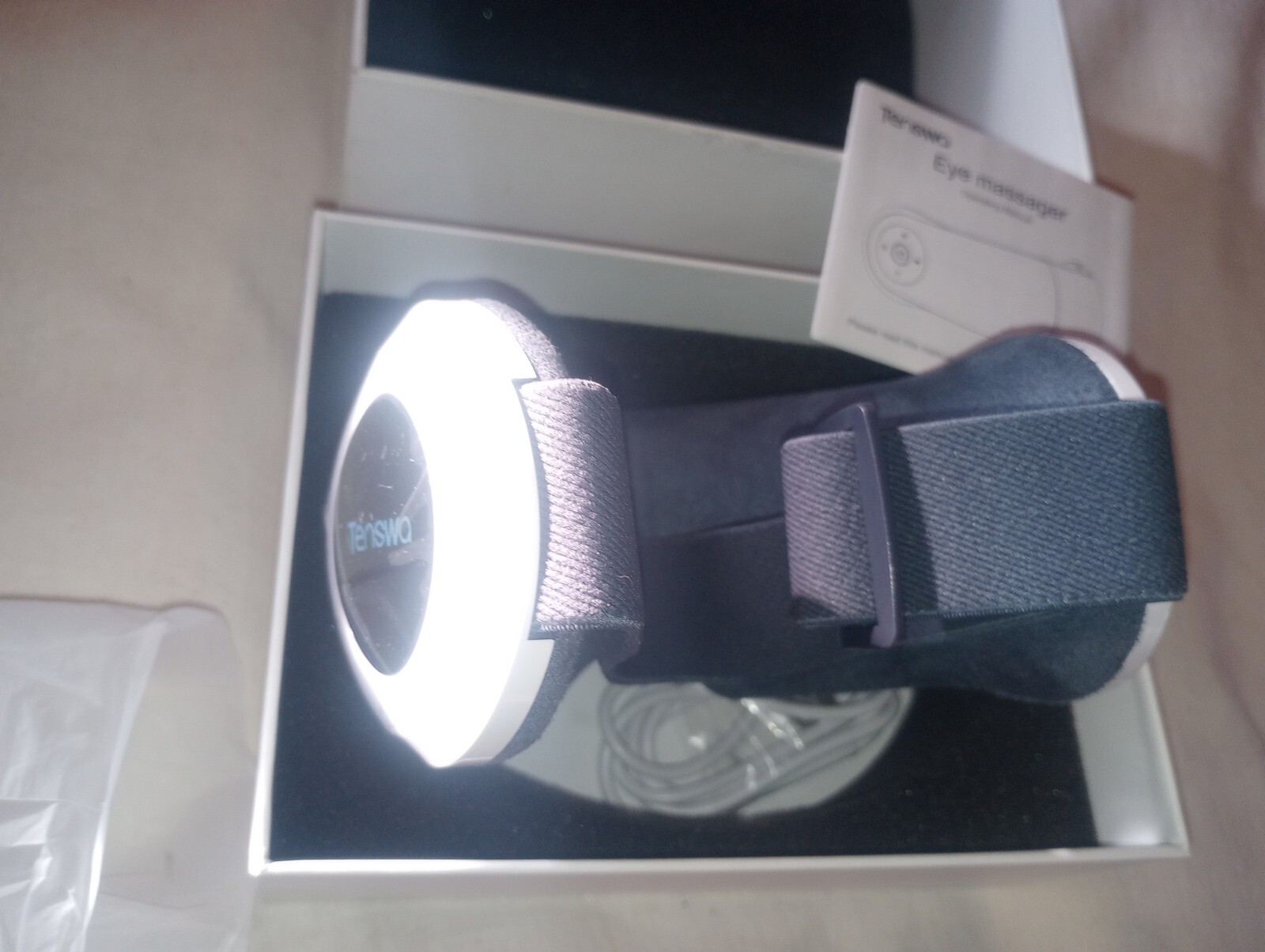 Tenswa Eye Massager White Heated Vibration & Air Compression Bluetooth Wireless