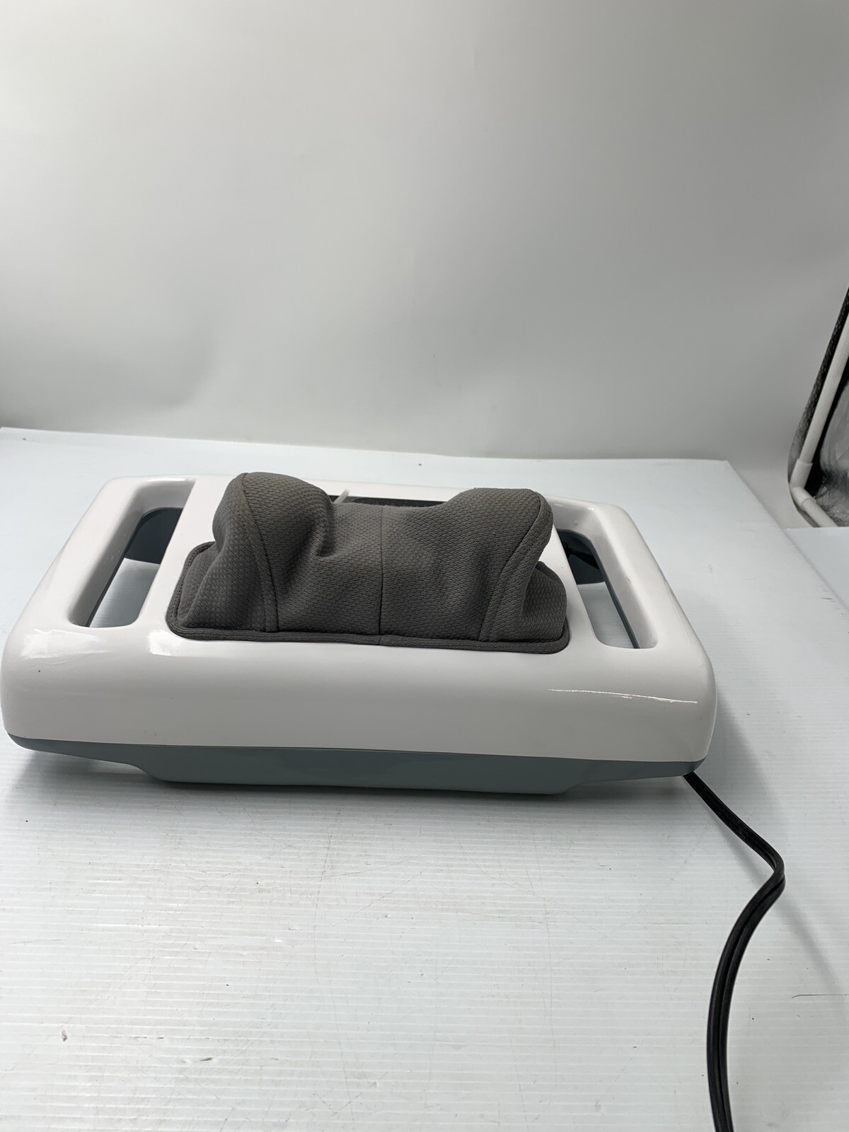 Shiatsu Power Kneading Massage Back/Neck H-40517 Machine Therapy Preowned