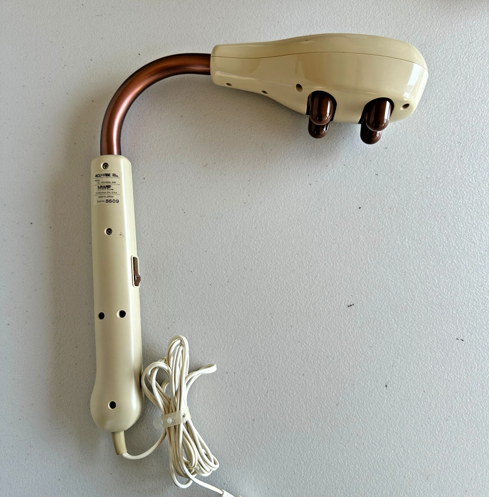 Vintage AcuVibe Pro Model Vibrating Massager Curved 2 Speed TESTED & Working!