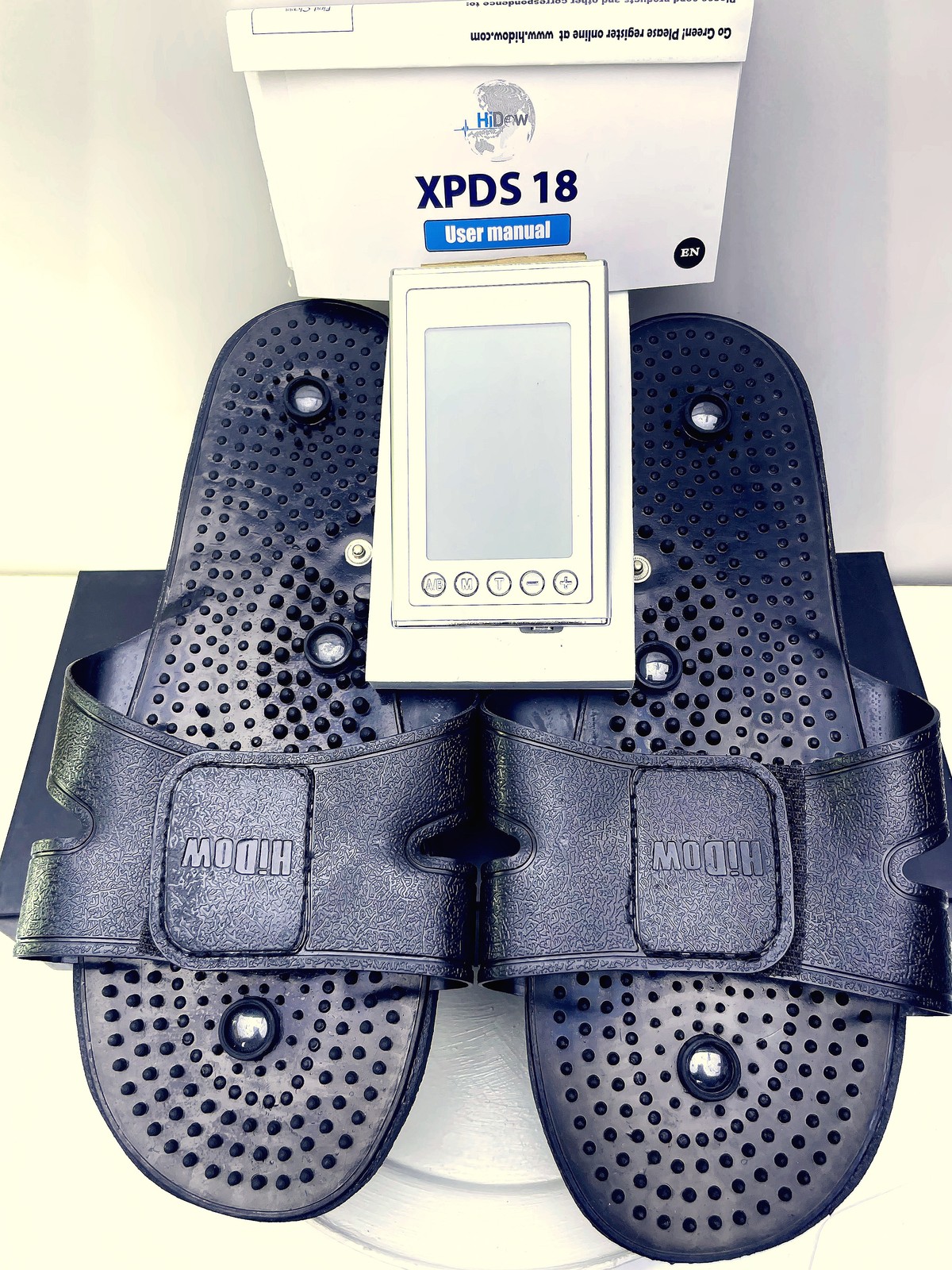 HiDow XPDS 18 TENS EMS Muscle Stimulator & Foot Massager Bundle New in Box
