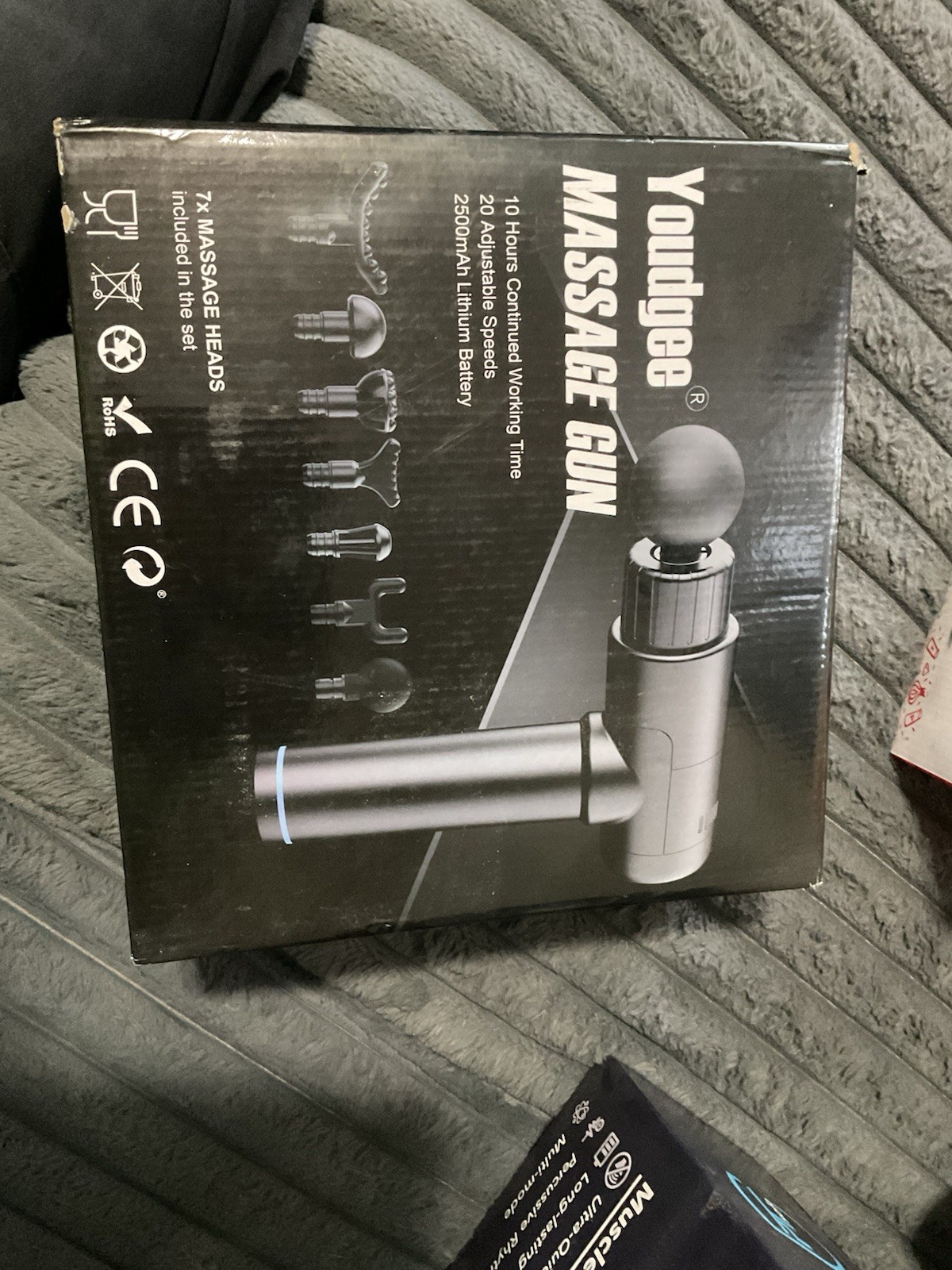 Youdge Massage Gun 7 Heads Cordless Lightweight Multiple Speeds with Carry Case