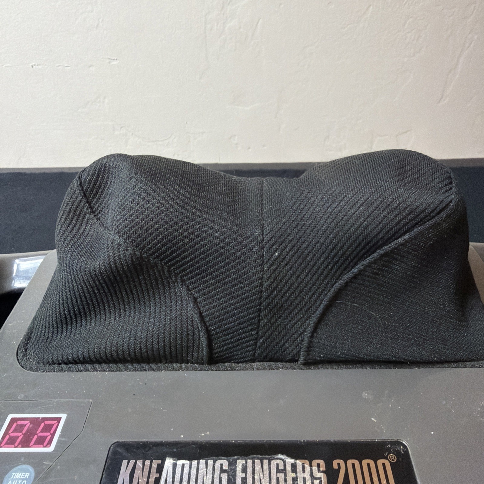 Kneading Fingers 2000 Commercial Model CS-708 Portable Massager Gray – Tested